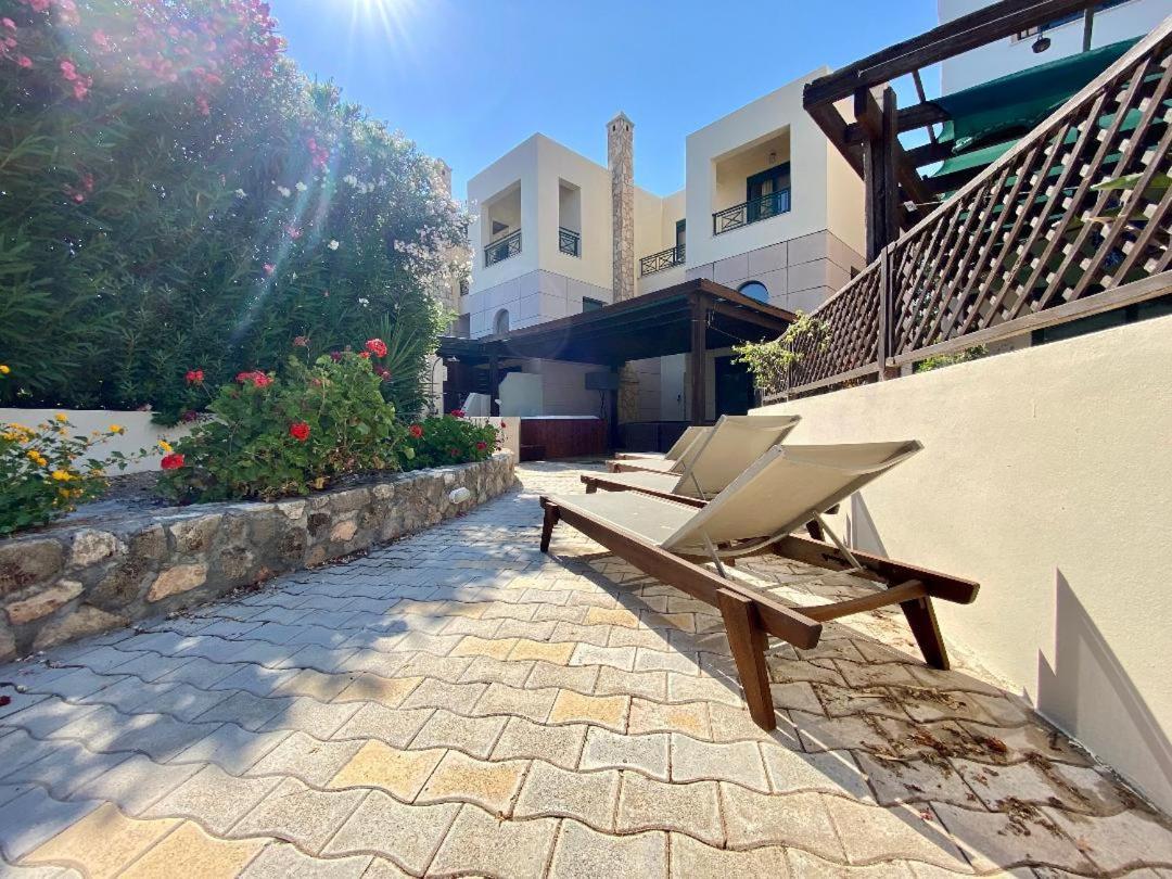 Athina Villa Kiotari Exterior photo